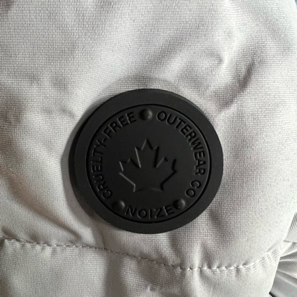 Noize Hannah Ice Gray Faux Fur Trim Hooded Parka Coat Size Small NWT Ice Glacé - Picture 5 of 12